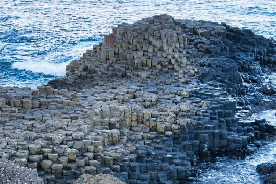 Giant's Causeway (Top 10 Natural Wonders of the World)