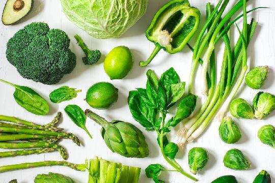 Leafy Greens (e.g., Kale, Spinach, Swiss Chard) (Top 10 Superfoods for a Healthy Life)