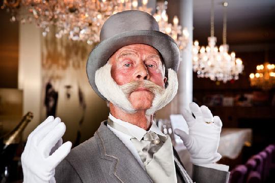 Emperor’s Beard Style (Top 10 Classic Winners of the World Beard and Moustache Championships)