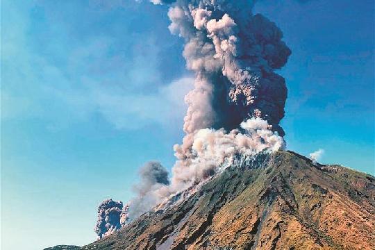 Stromboli (Italy) (Top 10 Most Active Dangerous Volcanoes)