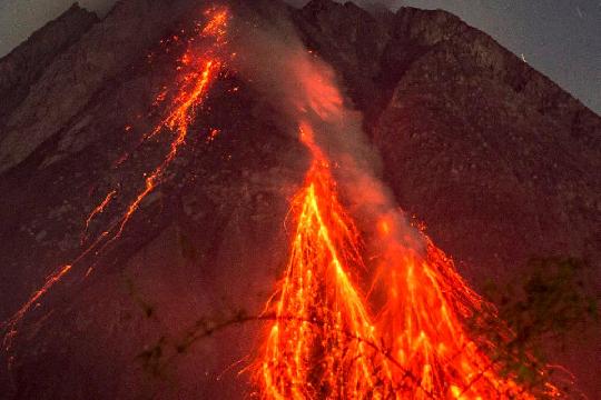Merapi (Indonesia) (Top 10 Most Active Dangerous Volcanoes)