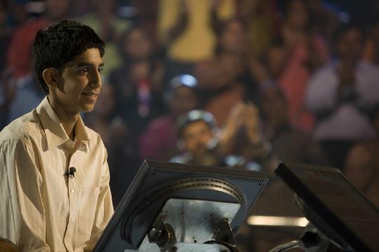 Slumdog Millionaire (2008) (Top 10 Best Oscar-Winning Movies)