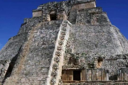 Olmec Civilization (c. 1500 – 400 BCE) (Top 10 Most Influential Ancient Civilizations)