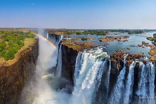 Victoria Falls (Top 10 Natural Wonders of the World)