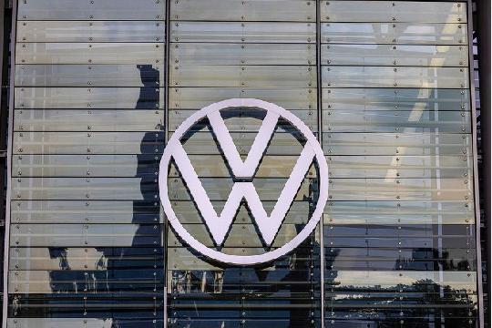 Volkswagen AG (Fortune Global 500 Top 10)