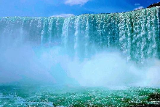 Niagara Falls (Top 10 Most Spectacular Waterfalls)